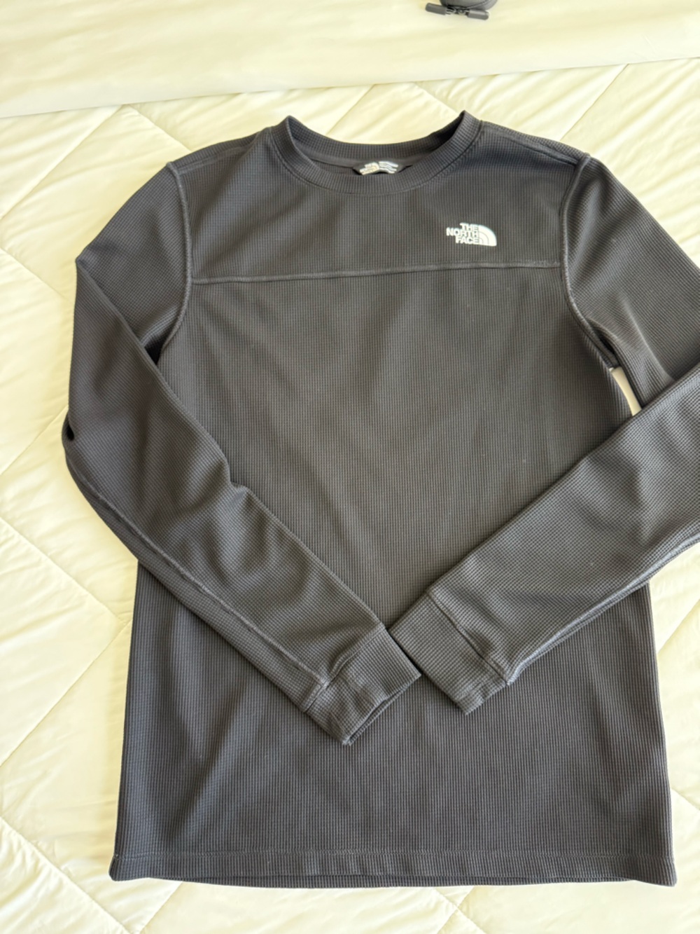 Set- The North Face Black Thermal Waffle Crew size teens